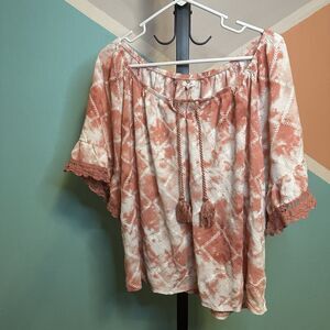 Maurices Womens Pink Tie Dye Embroidered Trim Peasant Top Blouse Size 3 V-Neck